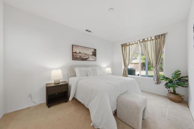 43764 Camino Gallegos, Temecula, CA 92592