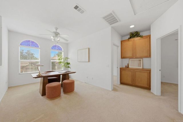 43764 Camino Gallegos, Temecula, CA 92592