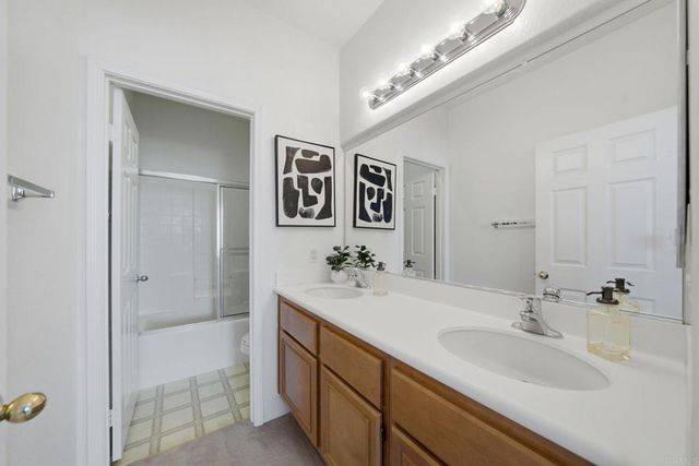 43764 Camino Gallegos, Temecula, CA 92592