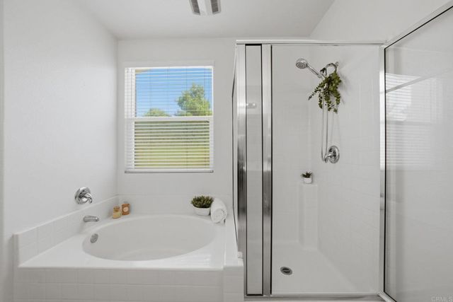 43764 Camino Gallegos, Temecula, CA 92592