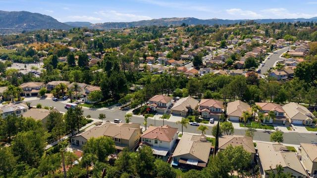 43764 Camino Gallegos, Temecula, CA 92592