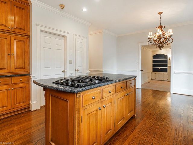 3235 Hiddenwood Lane, Burlington, NC 27215