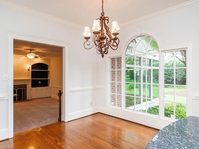 3235 Hiddenwood Lane, Burlington, NC 27215