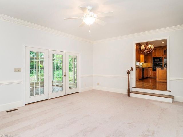 3235 Hiddenwood Lane, Burlington, NC 27215