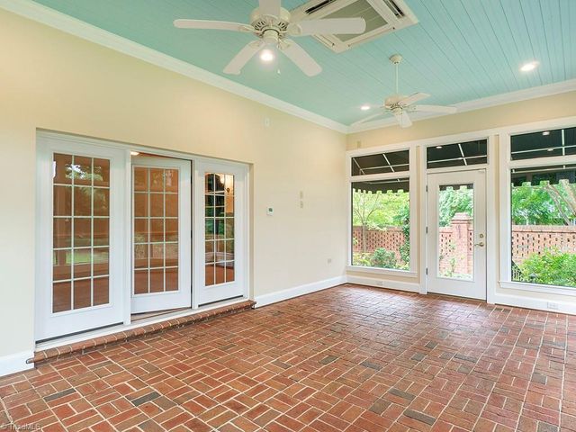 3235 Hiddenwood Lane, Burlington, NC 27215