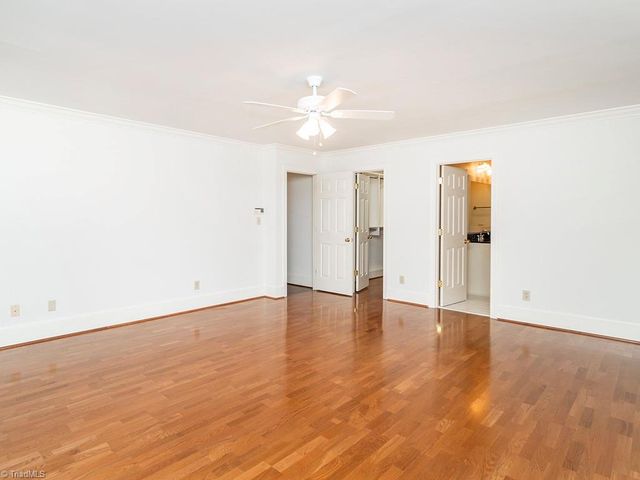 3235 Hiddenwood Lane, Burlington, NC 27215