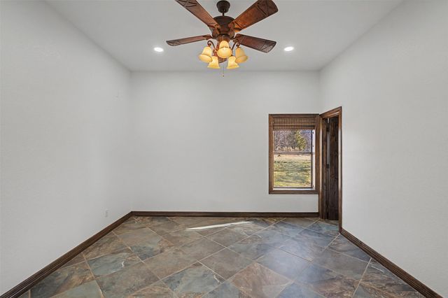 20 Dublin Court, Gordonville, TX 76245