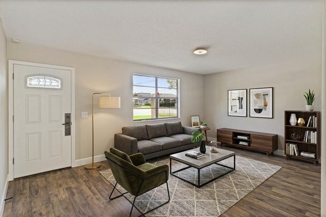 2240 GABARONE BOULEVARD, Auburndale, FL 33823