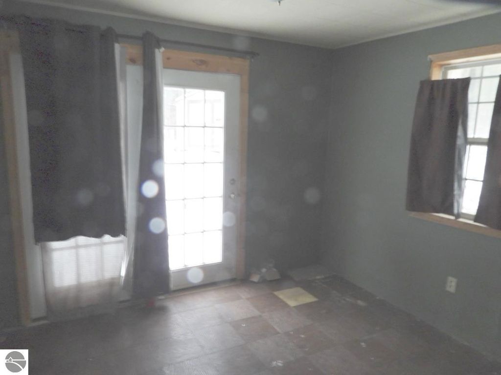 Image 3 of property listing at 13788 Brethren Heights Road, Brethren, MI 49619