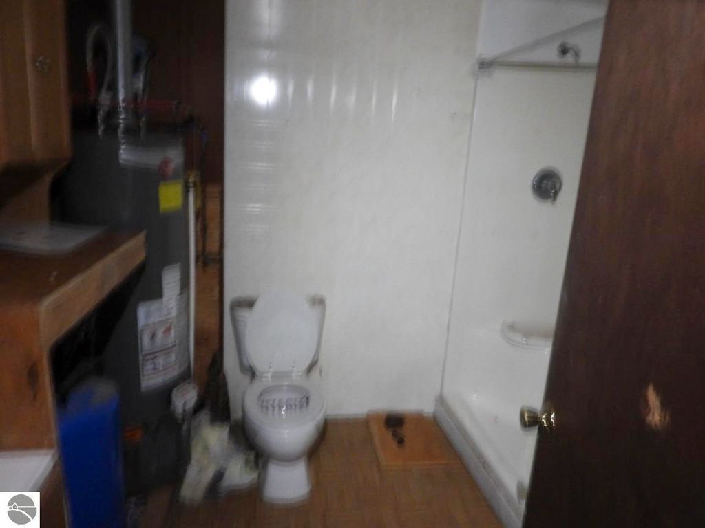 Image 8 of property listing at 13788 Brethren Heights Road, Brethren, MI 49619