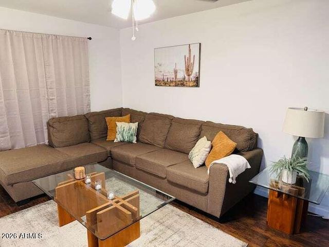 4760 E PORTLAND Street, Phoenix, AZ 85008