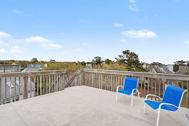 12 Riptide Ln., Pawleys Island, SC 29585