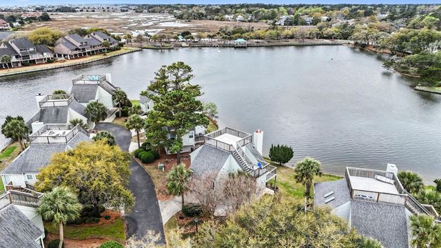 12 Riptide Ln., Pawleys Island, SC 29585