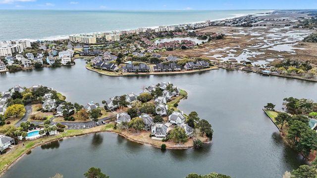 12 Riptide Ln., Pawleys Island, SC 29585