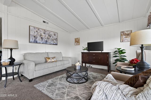 9254 E CACTUS Lane S, Sun Lakes, AZ 85248