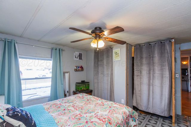 1001 W BOND Street, Pampa, TX 79065