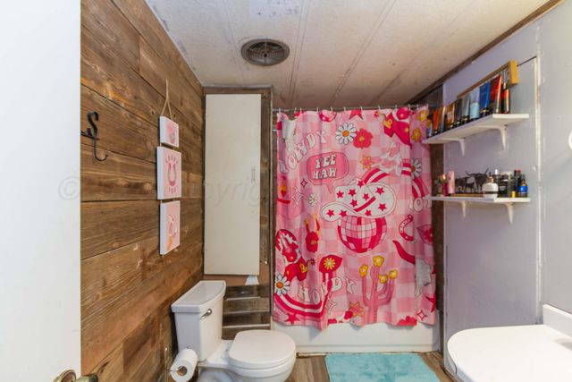 1001 W BOND Street, Pampa, TX 79065