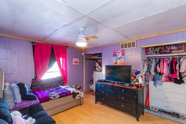 1001 W BOND Street, Pampa, TX 79065