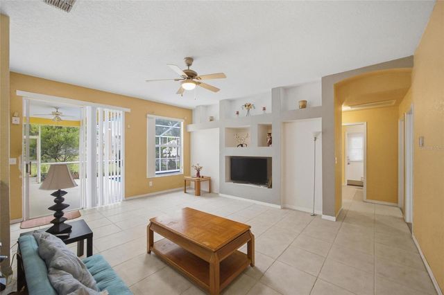 3402 SILVER MEADOW WAY, Plant City, FL 33566