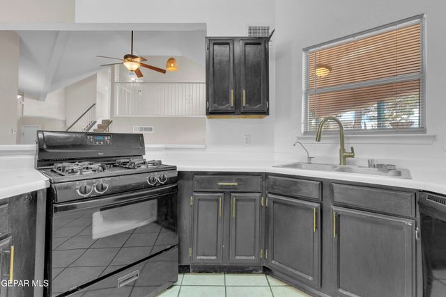 14016 Tuckey Lane, Horizon City, TX 79928