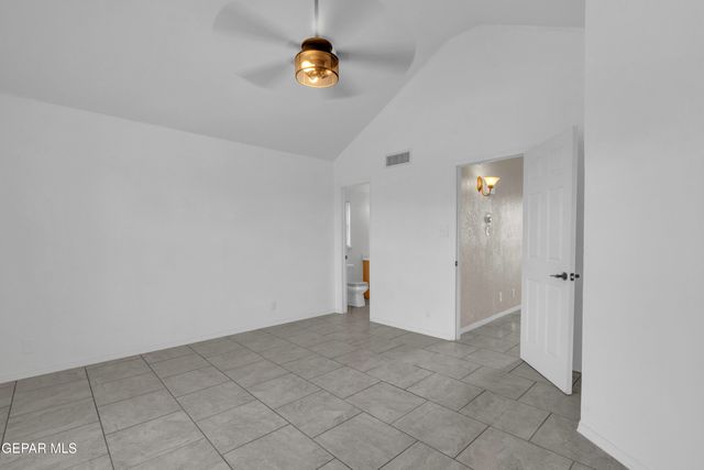 14016 Tuckey Lane, Horizon City, TX 79928