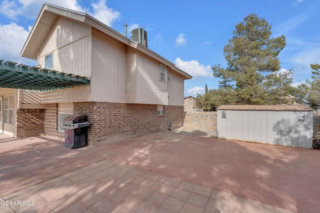 14016 Tuckey Lane, Horizon City, TX 79928