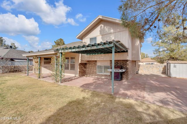 14016 Tuckey Lane, Horizon City, TX 79928