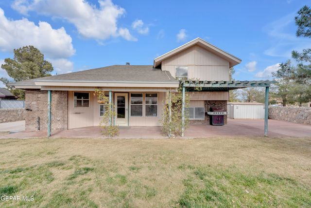 14016 Tuckey Lane, Horizon City, TX 79928