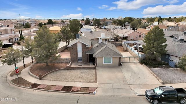 14016 Tuckey Lane, Horizon City, TX 79928