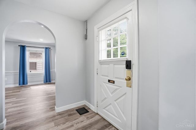 7338 Scottwood Avenue, Cincinnati, OH 45237