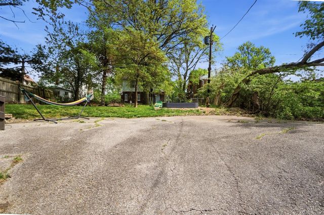 7338 Scottwood Avenue, Cincinnati, OH 45237