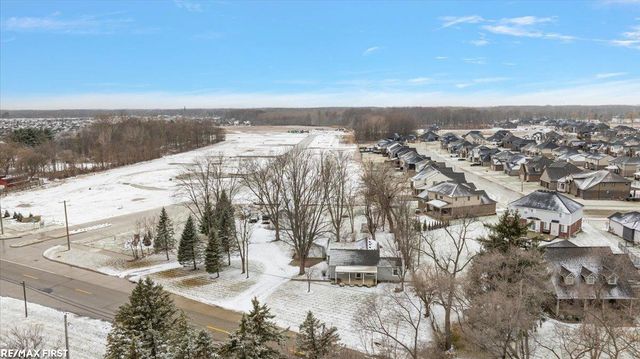 49939 Fairchild Road, Chesterfield, MI 48051