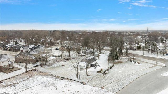 49939 Fairchild Road, Chesterfield, MI 48051