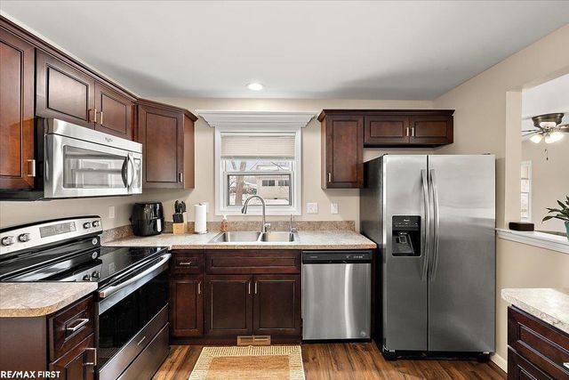 49939 Fairchild Road, Chesterfield, MI 48051