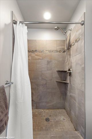 49939 Fairchild Road, Chesterfield, MI 48051