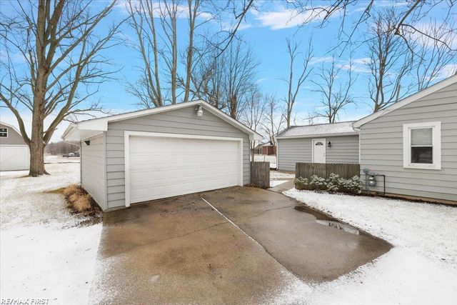 49939 Fairchild Road, Chesterfield, MI 48051