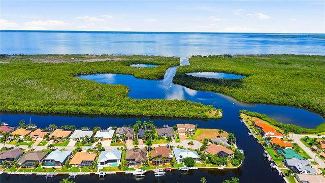 2719 MAYAGUANA COURT, Punta Gorda, FL 33950