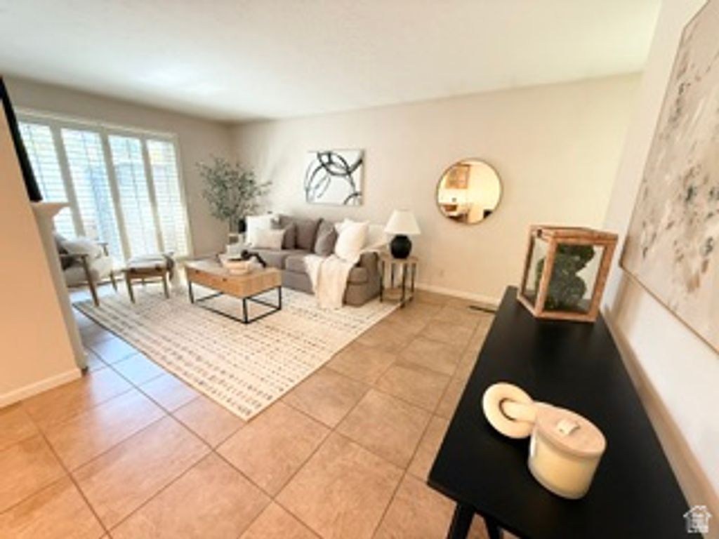 5759 S WATERBURY WAY, Murray, UT 84121 — photo 4
