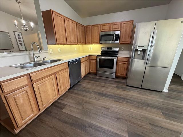 15604 Camellia Road, Oklahoma City, OK 73170