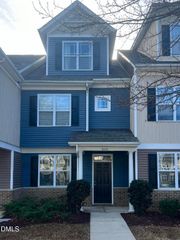 5115 Powell Townes Way, Raleigh, NC 27606