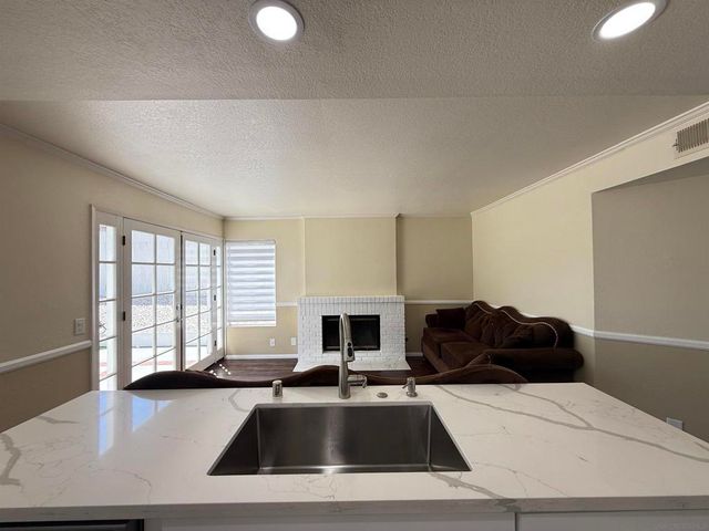 2540 Sawgrass St, El Cajon, CA 92019