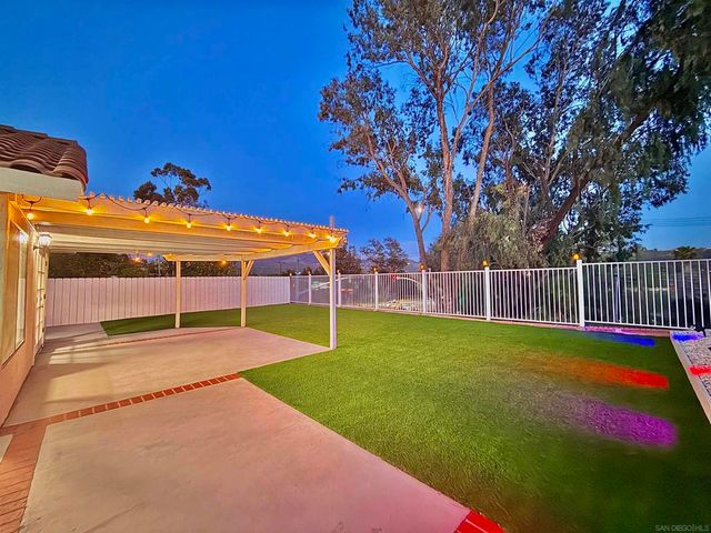 2540 Sawgrass St, El Cajon, CA 92019