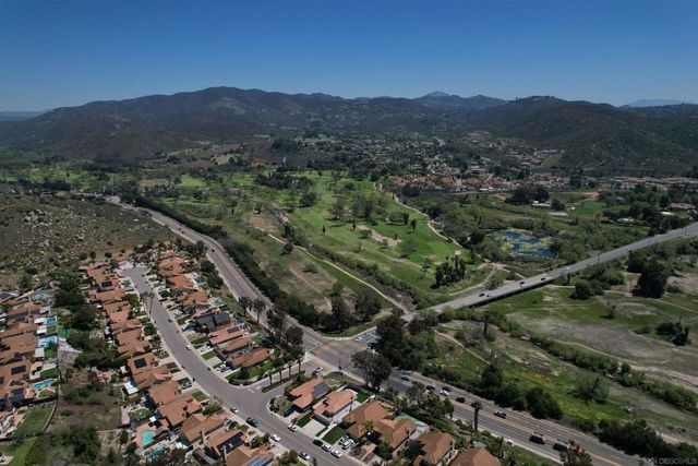 2540 Sawgrass St, El Cajon, CA 92019