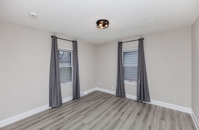 2721 Cornell Street, Des Moines, IA 50313