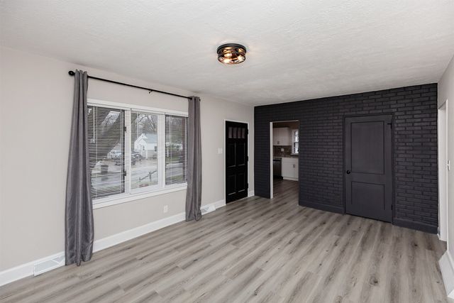 2721 Cornell Street, Des Moines, IA 50313