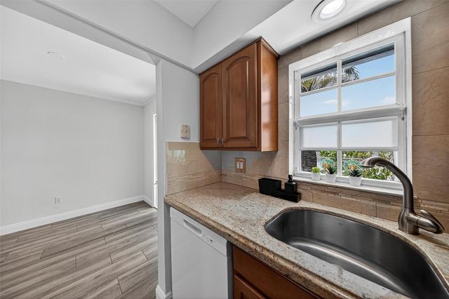 2708 NE 14th Street Causeway 2, Pompano Beach, FL 33062
