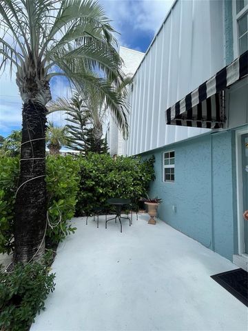2708 NE 14th Street Causeway 2, Pompano Beach, FL 33062