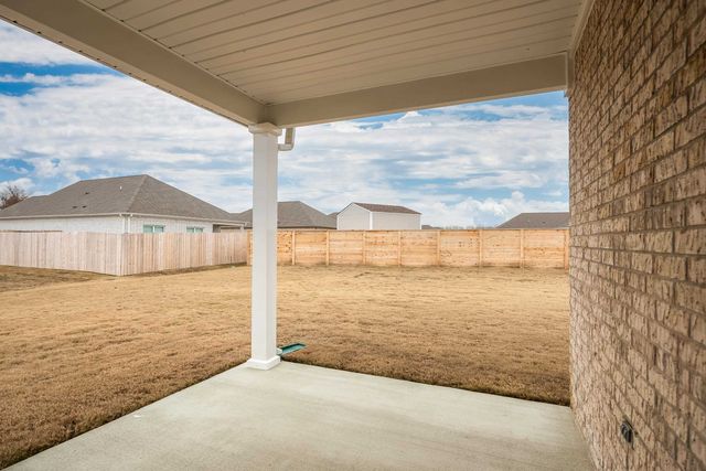 4206 SANDY HOLLOW LN S, Millington, TN 38053