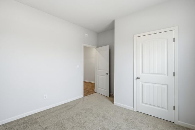 4206 SANDY HOLLOW LN S, Millington, TN 38053