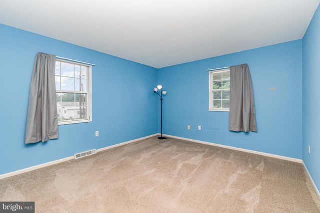 1895 ESTHER DR, Carlisle, PA 17013